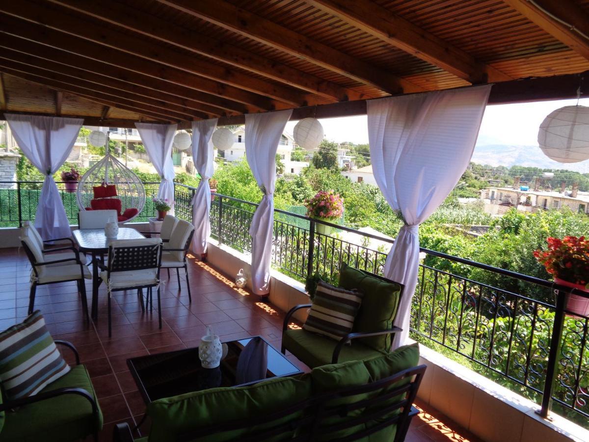 Villa Cato Sarandë エクステリア 写真