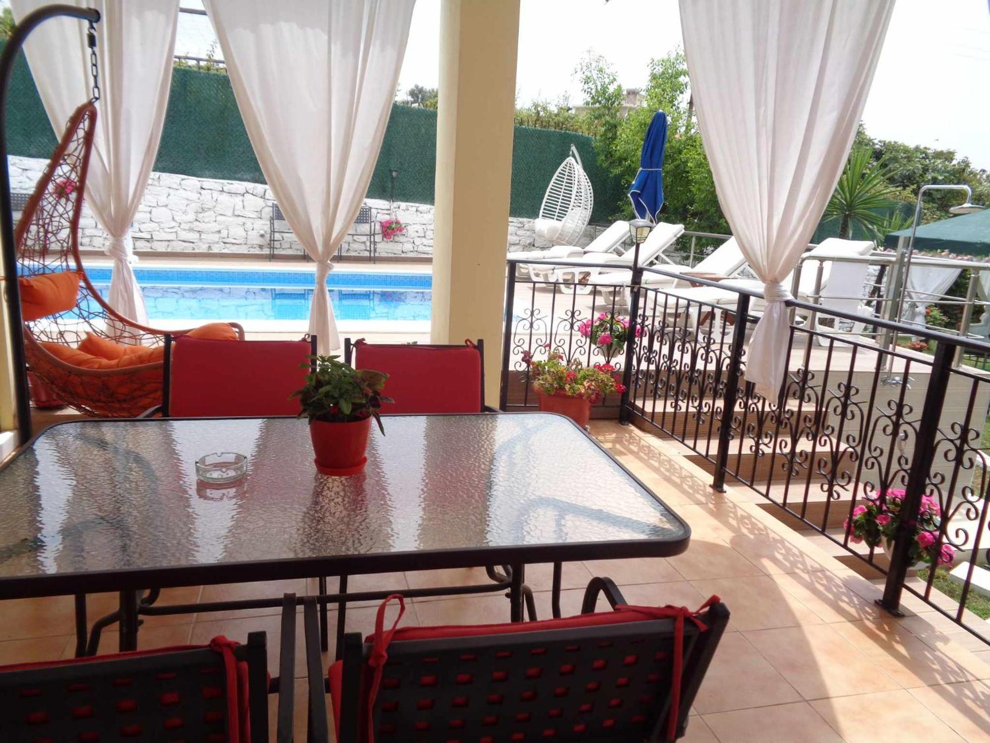 Villa Cato Sarandë エクステリア 写真